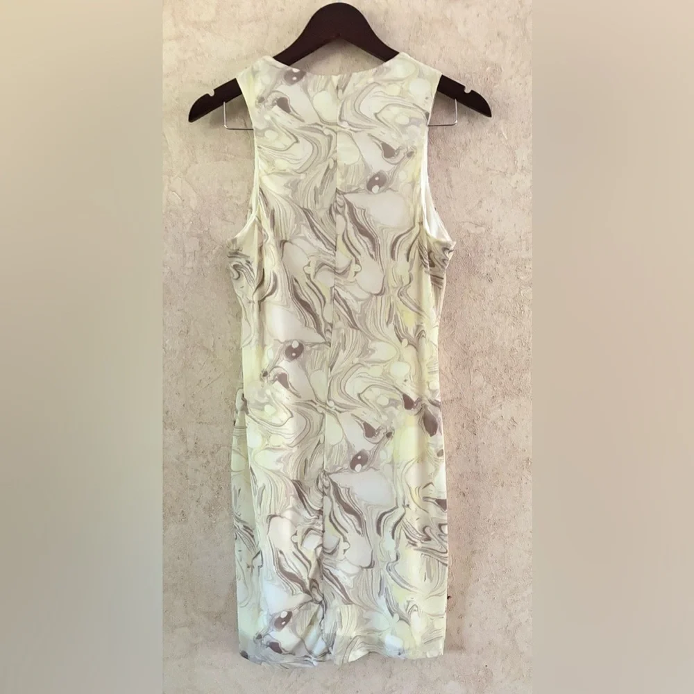 Forever 21 Marble Print Sleeveless Dress